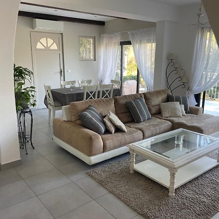 Вилла Cap Antibes Les Bosquets Экстерьер фото